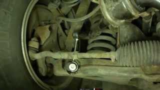 Замена втулок на стабилизаторе Mercedes W210 sway bar bushing replacement [upl. by Aihtnic]