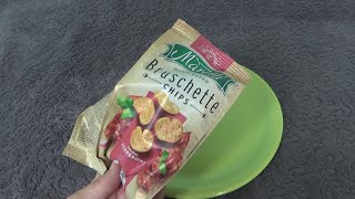 Maretti Bruschette Chips Salami Pepperoni 70 g Unboxing and Test [upl. by Natsirk]