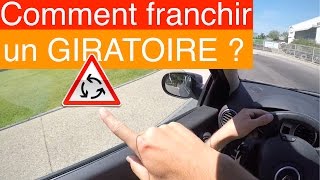 COMMENT FRANCHIR UN RONDPOINT  Giratoire [upl. by Acinoed]