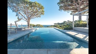 Villa contemporaine vue mer à Sainte Maxime  Espaces Aypiques [upl. by Ynej]