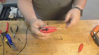 Shortwave Antenna How to Make Simple One on the DYI [upl. by Yentrac]