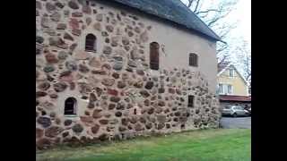 Medeltida bostadshus vid Linköpings domkyrka [upl. by Hgielanna136]