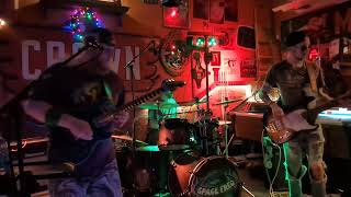 SPACE FREQ quotOpen Your Mindquot Original Song Live  Wahoos Tavern Greensboro NC 92724 [upl. by Hesther]