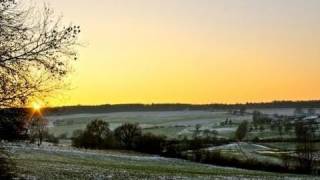 Weerbericht zondag Nevel mist maar ook zon [upl. by Ardnaxila]