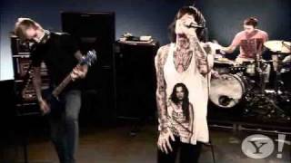 Bring Me The Horizon  It Never Ends Exclusive Performance Yahoo Music [upl. by Calley]