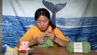 How to knit a woolen item yourself Knit a yellow woolen scarf Part 1 [upl. by Berck777]