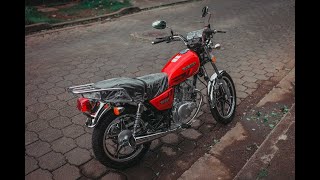 SUZUKI GN125F  Prueba en Asfalto y Trocha [upl. by Huda]