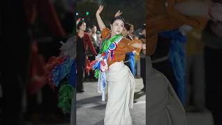 Yongjis Tibetan dance looks simple but graceful [upl. by Eimmis267]