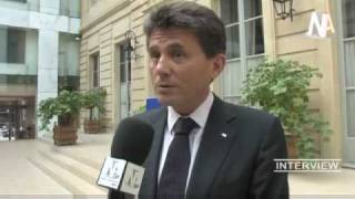 Interview  Henri de Castries revient sur les résultats dAxa au premier trimestre [upl. by Terrill740]