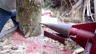 Tractor 3 point PTO powered screw log splitter converted from quotback onquot splitter [upl. by Kotta]