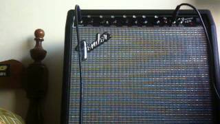 FENDER FRONTMAN 25R   En español 23 [upl. by Ri]