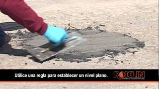 FloMix Asphalt Repair  Espanol  Roklin Systems  quotHow toquot [upl. by Ynnaej237]