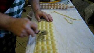 Easy Ravioli making with a Checkered Pin [upl. by Latricia]