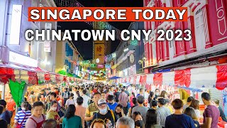 Shocking Shopping Crowd at Chinatown Singapore A Shopping Extravaganza [upl. by Nayk]