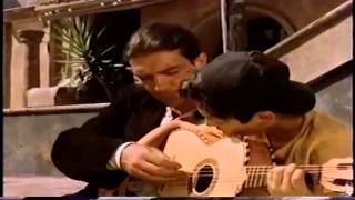 Antonio Banderas Profesor de Guitarra [upl. by Elmo]