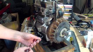 Briggs and Stratton 5HP  Carburetor Linkage Setup  130212 [upl. by Narhem881]