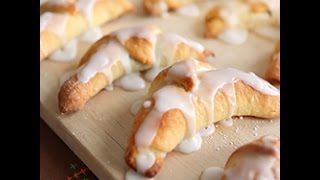 Come fare le rugelach brioches ebraiche alla marmellata  videoricetta di dolci alla marmellata [upl. by Adnowal430]