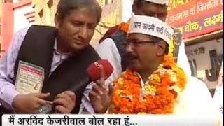 Ravish Kumar in Jhaadu Chalao Yatra of Arvind Kejriwal NDTV Prime Time 28Nov13 Full Video [upl. by Jelene]