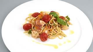 Le ricette di Bruno Barbieri Spaghetti freddi alla chitarra con astice e pomodori rossi [upl. by Stefanie768]