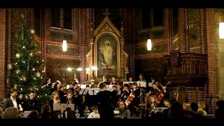 Kindersinfonie von Joseph Haydn  Weihnachtskonzert 2015 [upl. by Eninaj]