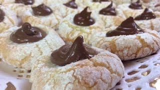 Pasticcini alle Mandorle 🍪  TUTTI A TAVOLA [upl. by Cost390]