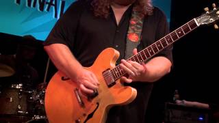 Warren Haynes quotRivers Gonna Risequot  Guitar Centers King of the Blues 2011 [upl. by Sirehc]