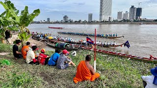 Cambodian Water Festival 2023 Day1 Morning Boat Racers ready to race in Mekong River at Phnom Penh [upl. by Tirzah]