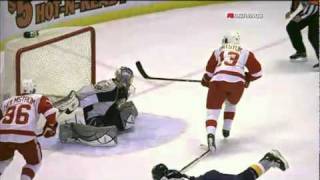 Pavel Datsyuk Amazing Steal and Goal 3510 vs Nashville [upl. by Aven]