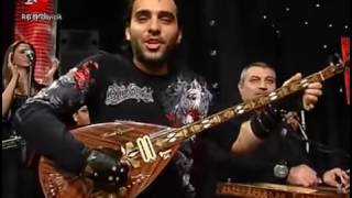 ISMAIL Yk Elektro Baglama Show Yaygin Saz Evi Ali Demir ElektroShox 2010 H YouTube [upl. by Nawotna498]