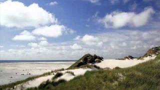 Wo de Nordseewellen trecken an den Strand [upl. by Eusoj]