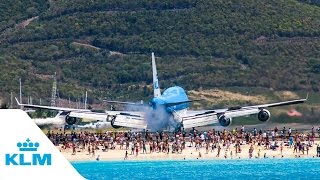 Big plane short runway  Cockpit Tales  KLM [upl. by Anilecram]