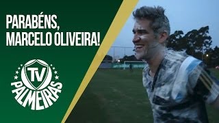 TV Palmeiras flagra ovada no aniversariante Marcelo Oliveira [upl. by Jovitta]