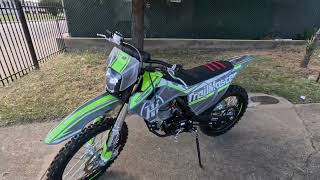 TrailMaster JHL TM MX250 Dirt Bike Quick Review [upl. by Fante]