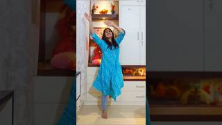 Baraat Me Dhol Par Dance Karne Ke Liye Easy amp Simple Dance Stepsshortsfeeddancestepsdancevideo [upl. by Kinimod]