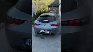 Straight Piped Alfa Romeo Brera Warming Up [upl. by Reggi]