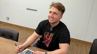 Shayne Topp meets some fans [upl. by Eitak]