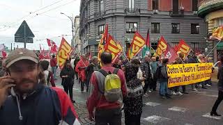 Napoli partenza del corteo contro il G7  March against summit [upl. by Joslyn]