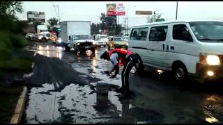 Tapan Baches¡Agentes Viales [upl. by Revert]