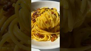 Authentic 5 Ingredient Carbonara has NO cream 🤌🏼 pasta carbonara [upl. by Esinehs]