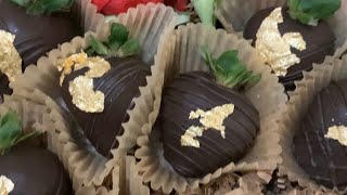 How to make Chocolate Covered Strawberries Valentines Day Special [upl. by Rosse97]