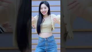 Dahyun 🤍😍🥰  OOTD Challenge Dahyun DreamcatcherOOTD OOTDChallenge [upl. by Roana]