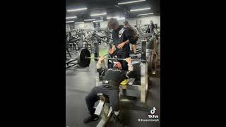 Heavy incline bench press bw 208 reels contentcreatorlife chestworkout influencer [upl. by Ramraj788]