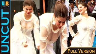 Kainaat Arora H0t Jalwa At Dahi Handi Utsav Ghatkopar  2017 [upl. by Pearse]