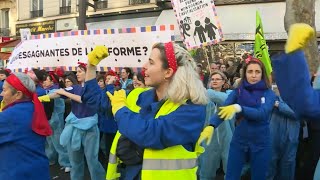 Retraites les quotRosiequot stars des manifestations contre la réforme  AFP Images [upl. by Carie694]