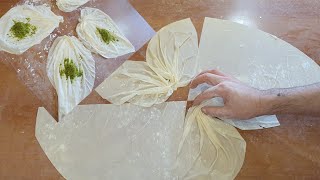 Fıstıklı Ve Kaymaklı Midye Tatlısı Tarifi  Turkish Baklava Recipe [upl. by Daus]