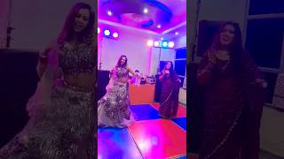 Wedding vibes🤩dancechunari chunari 💃💃trending dance yt ytshort dancevideo wedding [upl. by Beverie957]