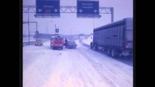 sneeuw overlast jaren 70  1979  op de snelweg [upl. by Syck]