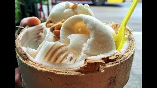 Never Seen Before  Coconut Ice Cream  FAMOUS BANGKOK STREET FOODS  BANGKOK MIDNIGHT STREET FOODS [upl. by Nivram]