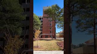 University of Arkansas at Little Rock electric time company carillon playing up on the housetop ￼ [upl. by Ribaj]