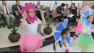 Coreografia Infantil do Hino A Sementinha Aline Barros [upl. by Anaz]